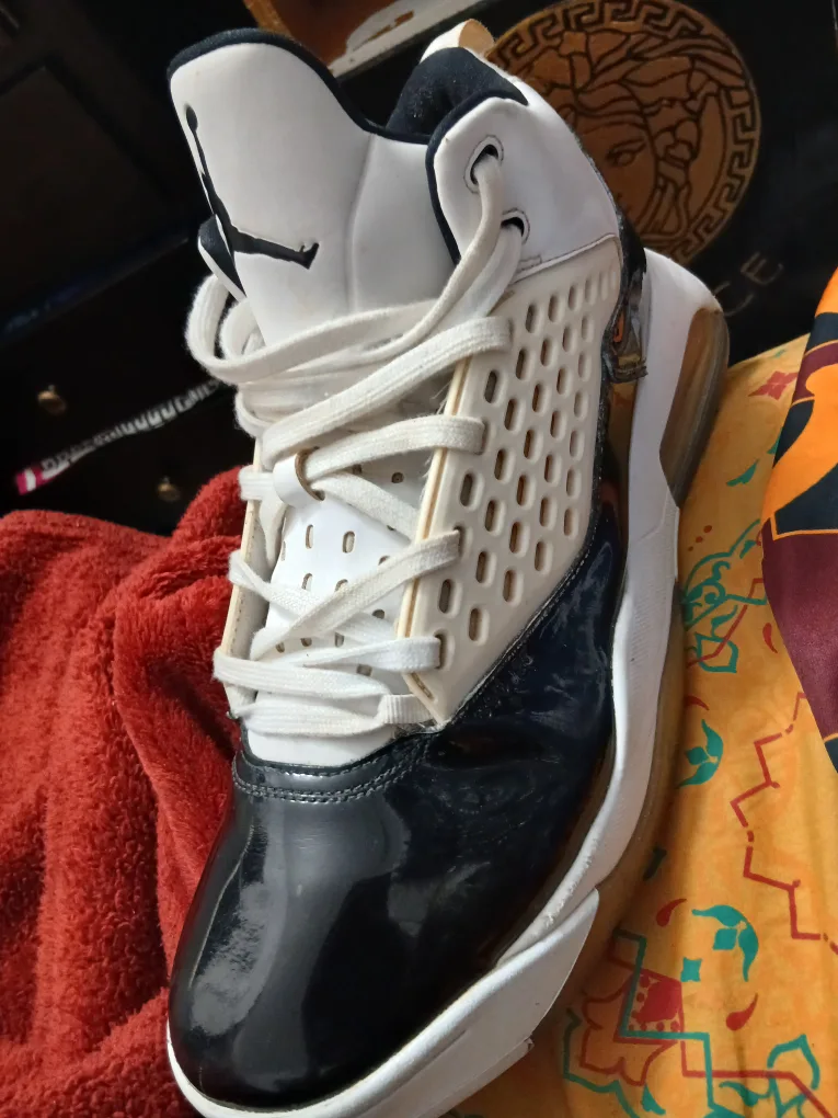 Jordan Fly 23 Basketball Shoes thumbnail