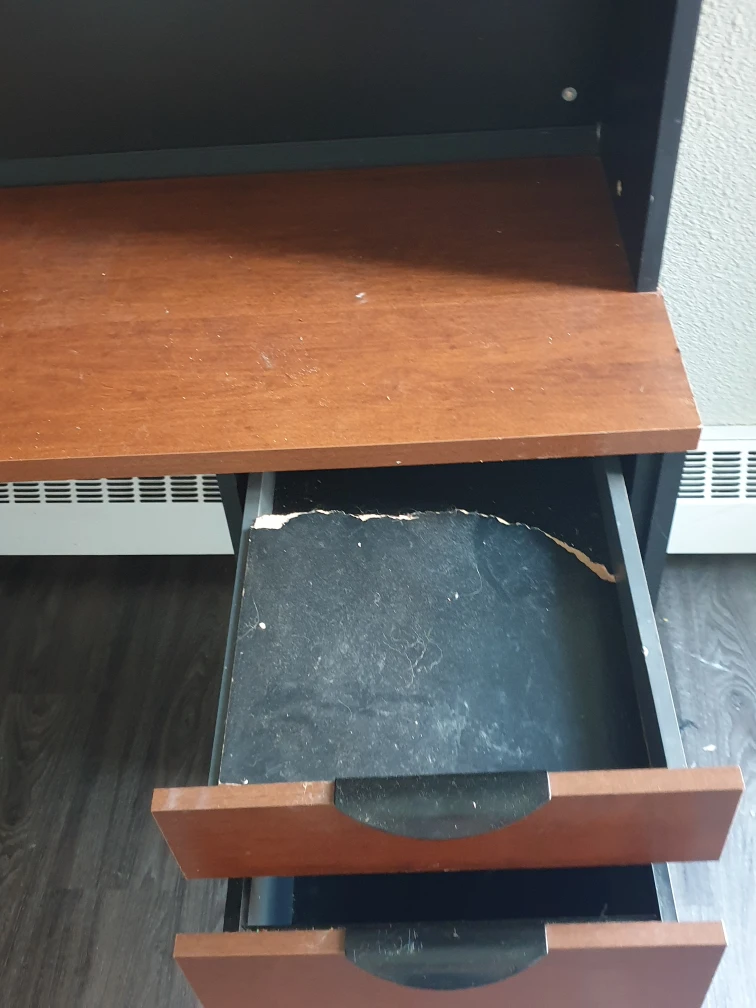 computer table - photo 5