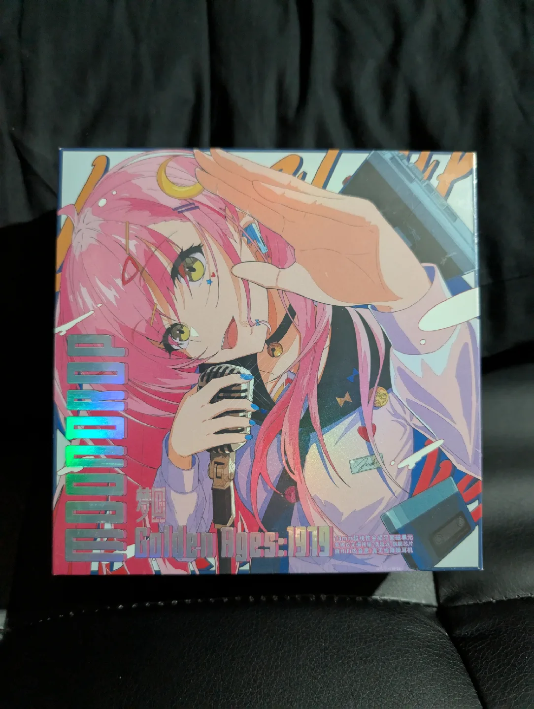 Moondrop Golden Ages 1979 TWS Earphones image indicator(2)