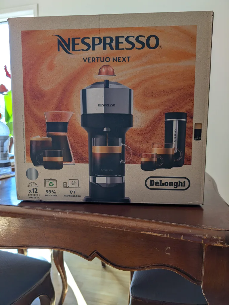 Nespresso Vertuo Next Coffee Machine - DeLonghi thumbnail