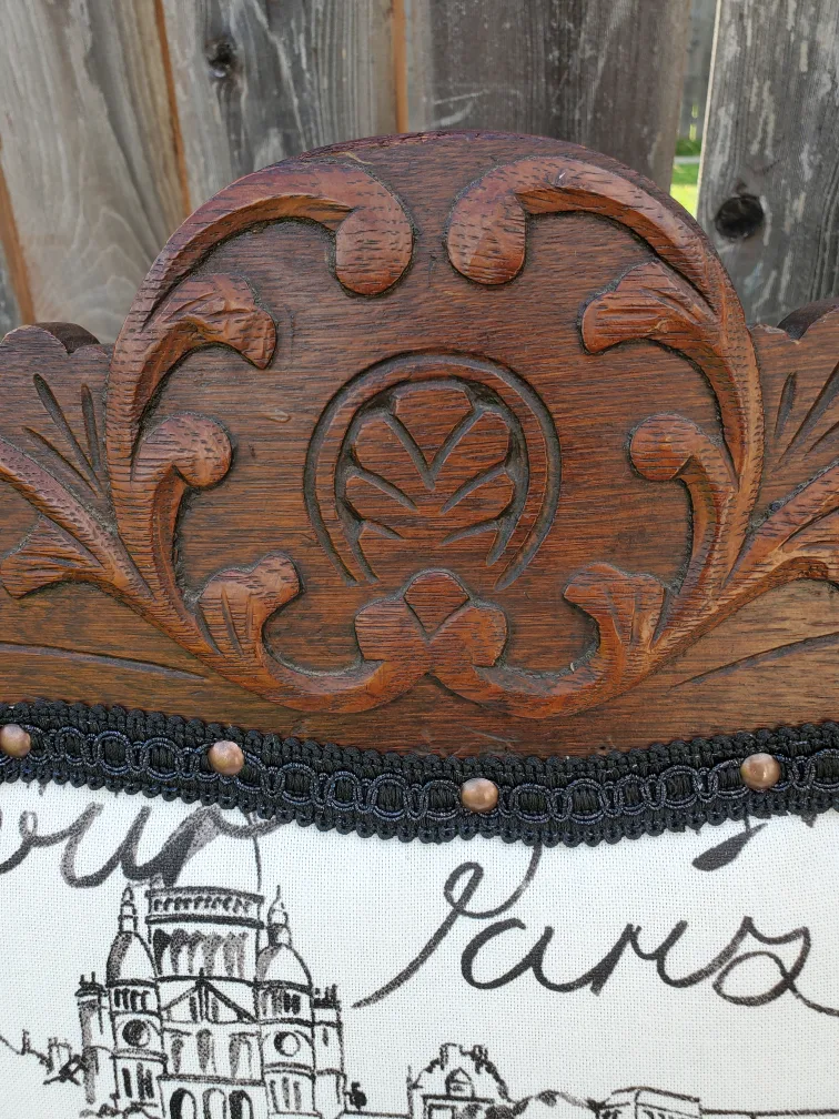 antique oak Paris Print Accent Chair 19x37 image indicator(6)