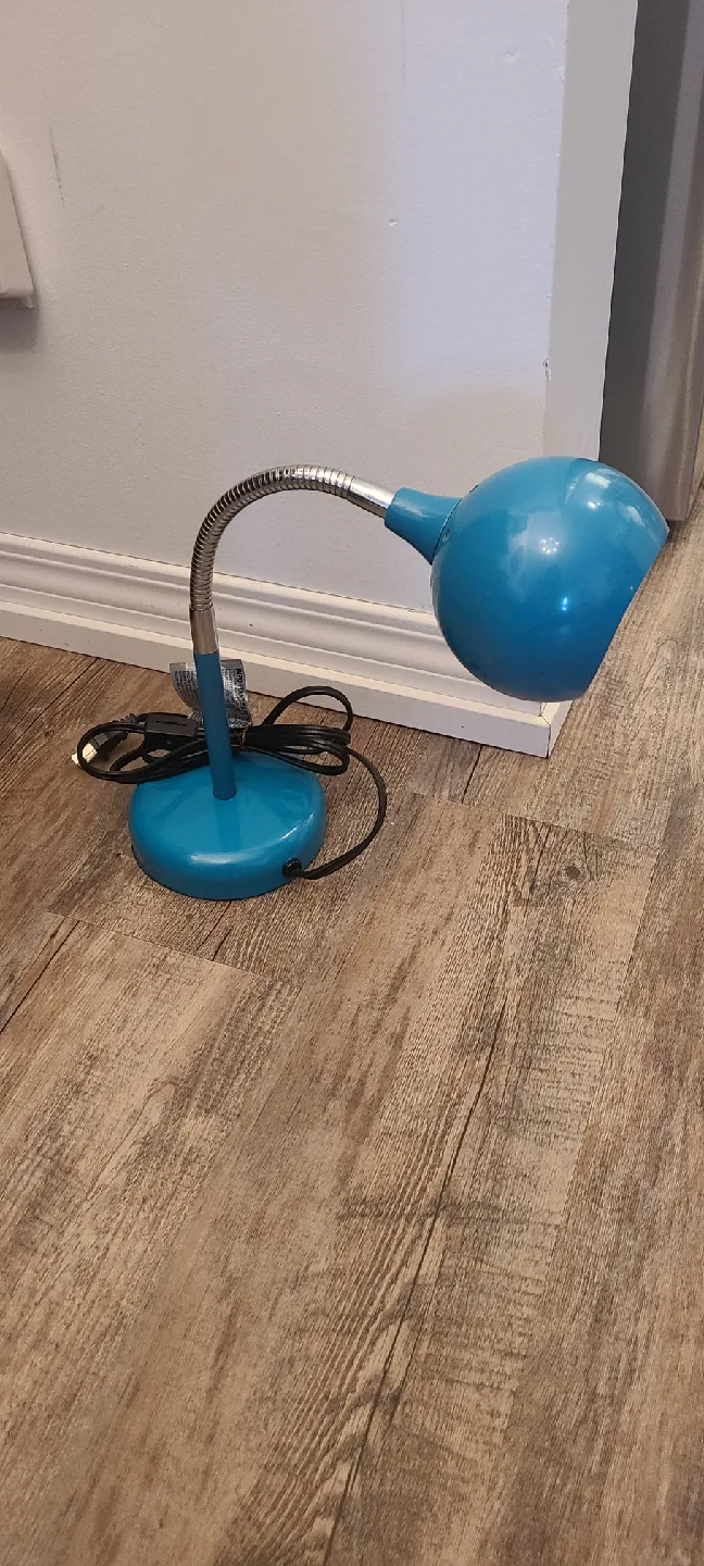Blue Gooseneck Desk Lamp 🥕 thumbnail