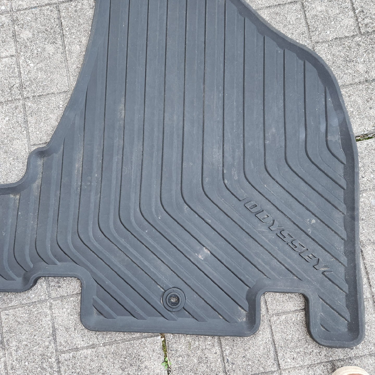 Honda Odyssey Floor Mats - Full Set 2014 - photo 2