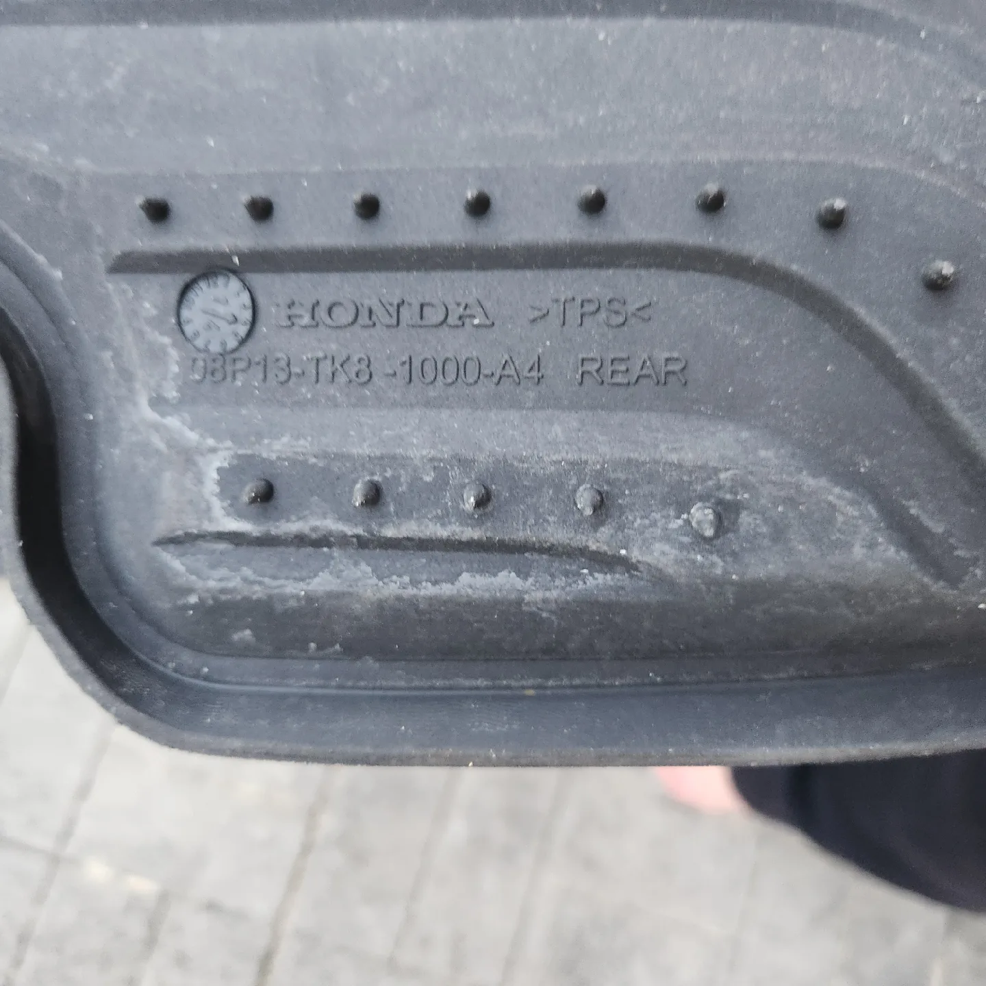 Honda Odyssey Floor Mats - Full Set 2014 image indicator(6)