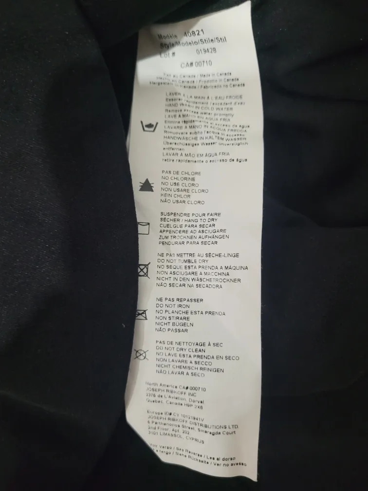 Joseph Ribkoff Black Jacket - Size 14 image indicator(3)