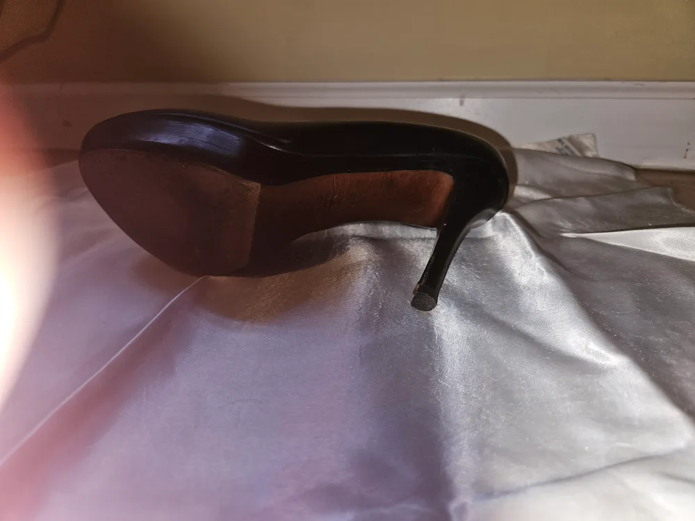 Handmade Italian Black Leather High Heel Platform Pumps image indicator(5)