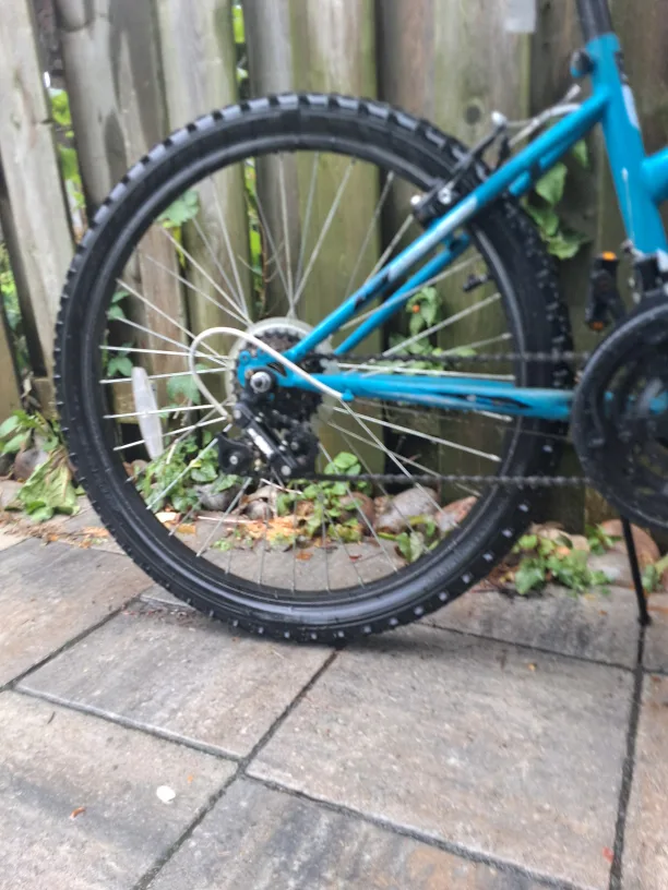 Movelo 24 Aluminum Mountain Bike - Blue image indicator(4)