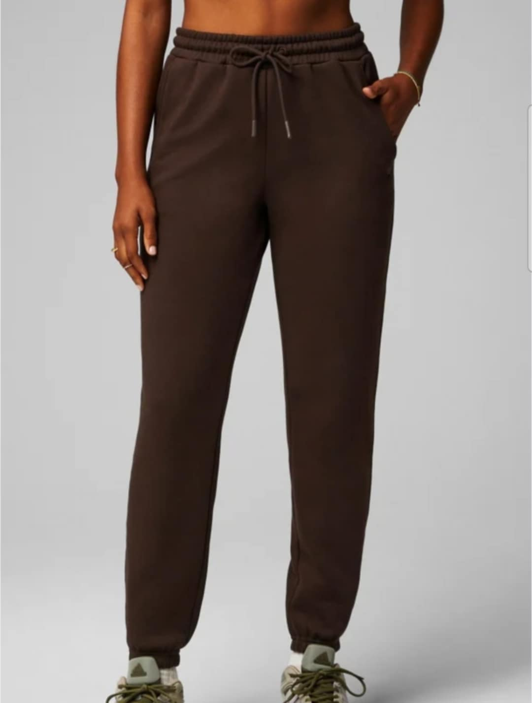 Aritzia TNA Sweatpants - Size XSmall