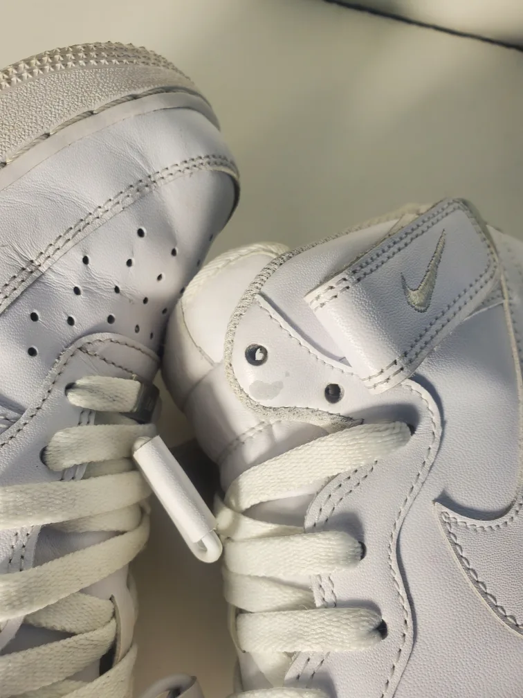 Nike Air Force 1 High '07 White Size 8.5 image indicator(7)