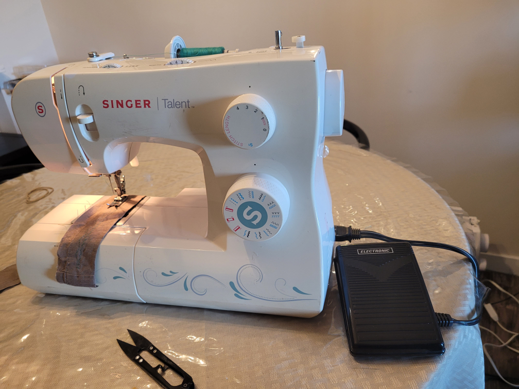 Singer Talent Sewing Machine Model 3321 - photo 5