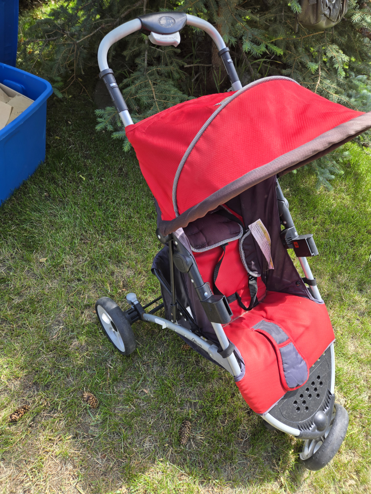 Red Baby Jogger Stroller - photo 3