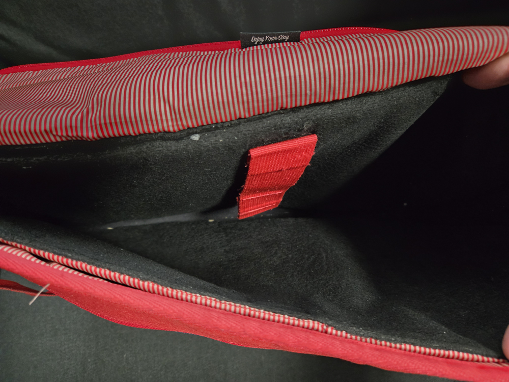 Herschel Navy/Red Messenger Bag - photo 3