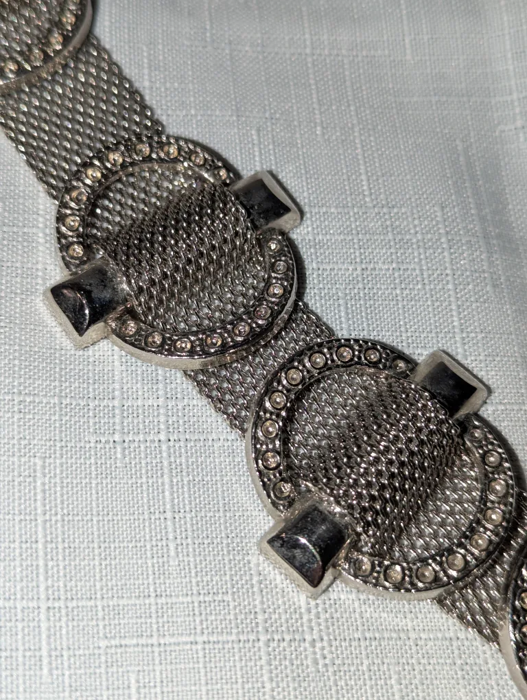 Fashion Belt, Size L, 39 inches metal links and leather image indicator(4)