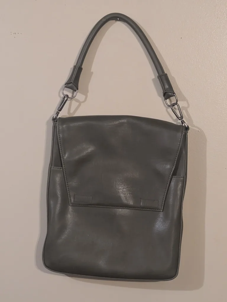 Matt & Nat Olive Green Crossbody Bag thumbnail