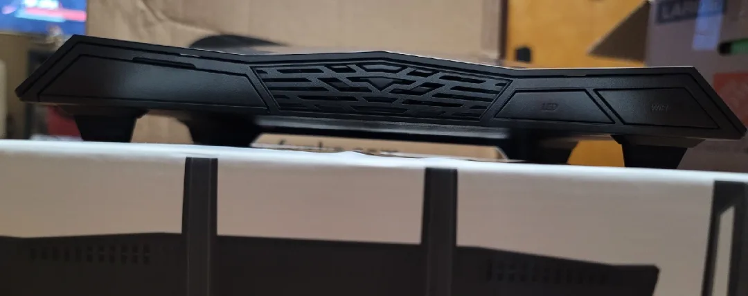 ASUS Wireless-AC2600 CM-32 DOCSIS 3.0 Cable Modem Router image indicator(9)