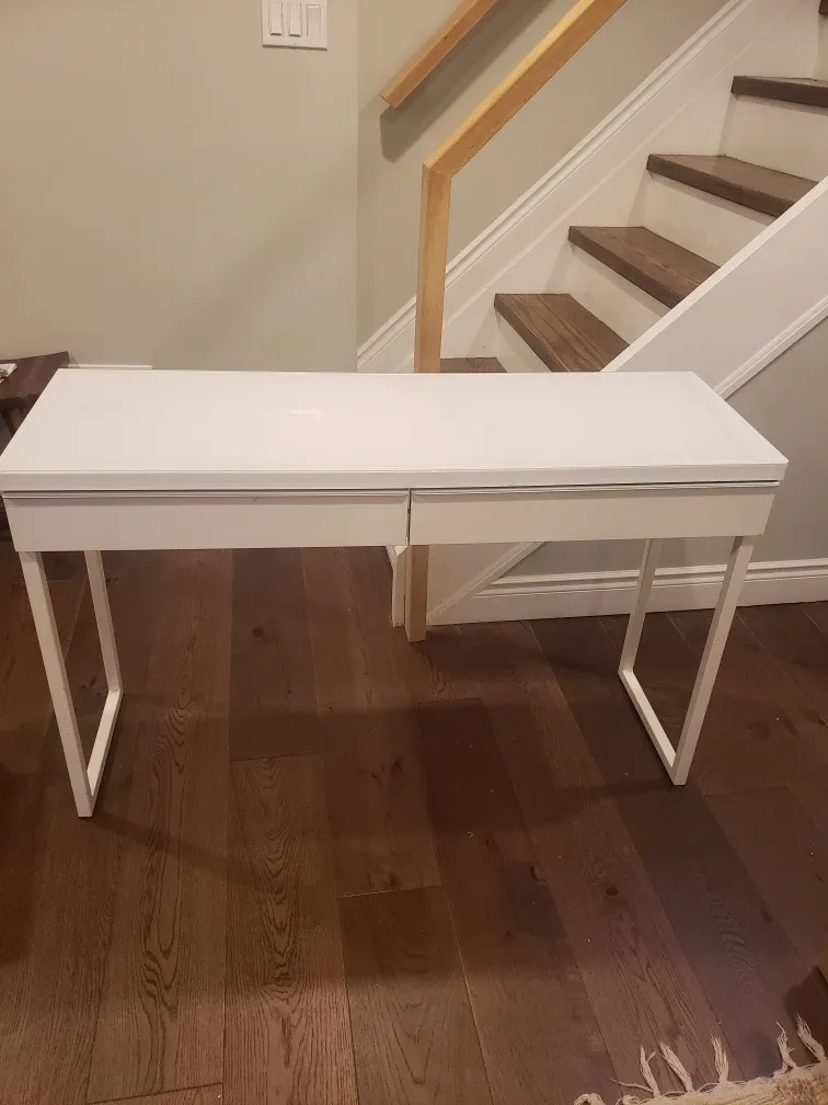 White Desk