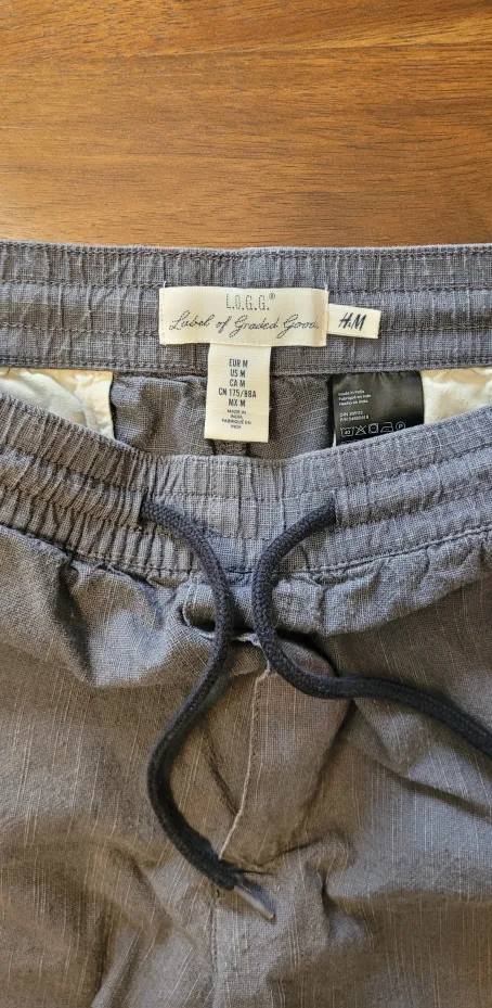 H&M L.O.G.G. Men's Shorts - Size M image indicator(3)