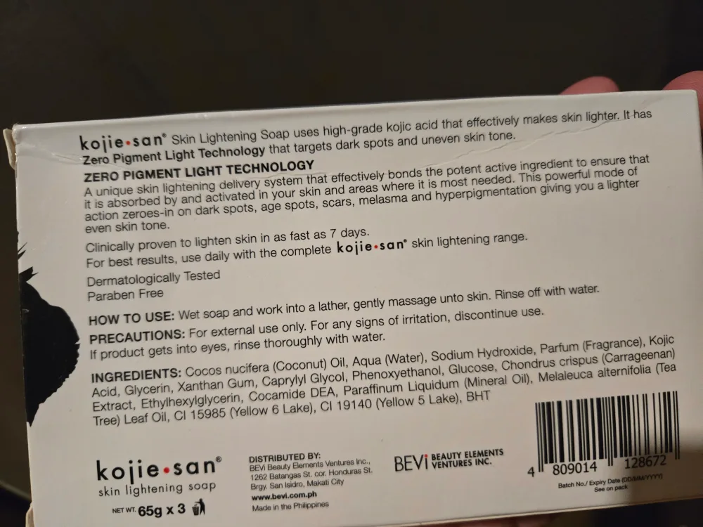 Kojie San Skin Lightening Soap (3-pack) image indicator(2)