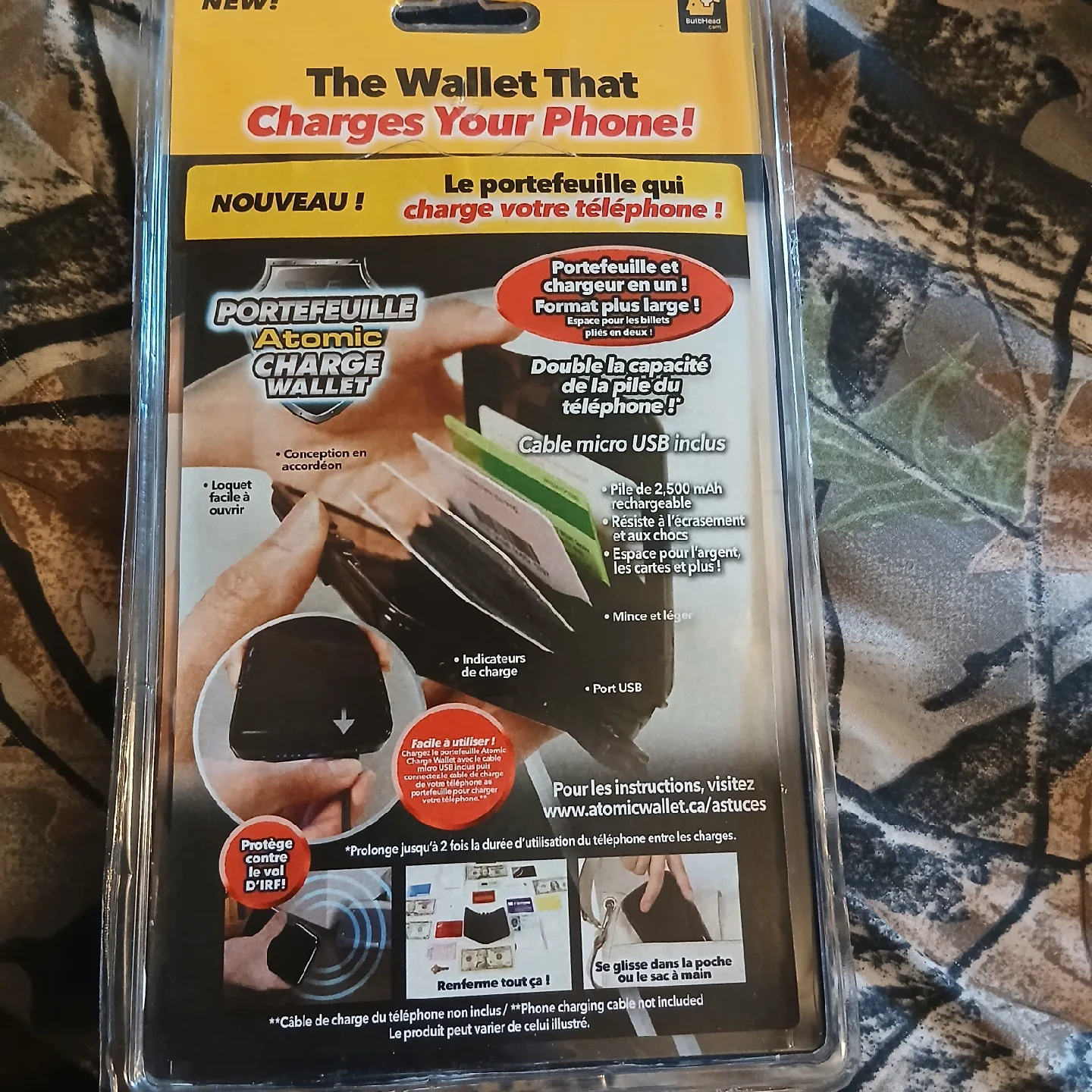 Atomic Charge Wallet - Phone Charger & Wallet in One! image indicator(2)