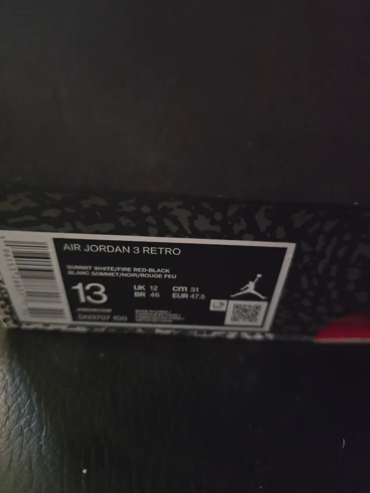 Nike Air Jordan 3 Retro White Cement image indicator(6)