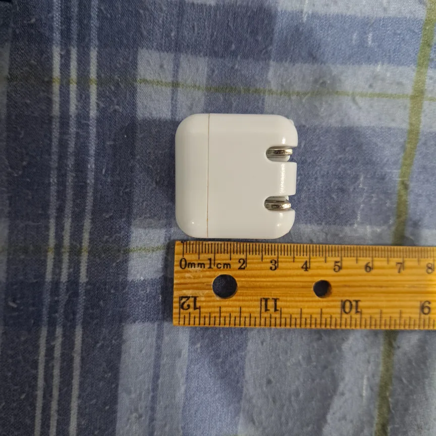 USB-A Wall Charger image indicator(3)