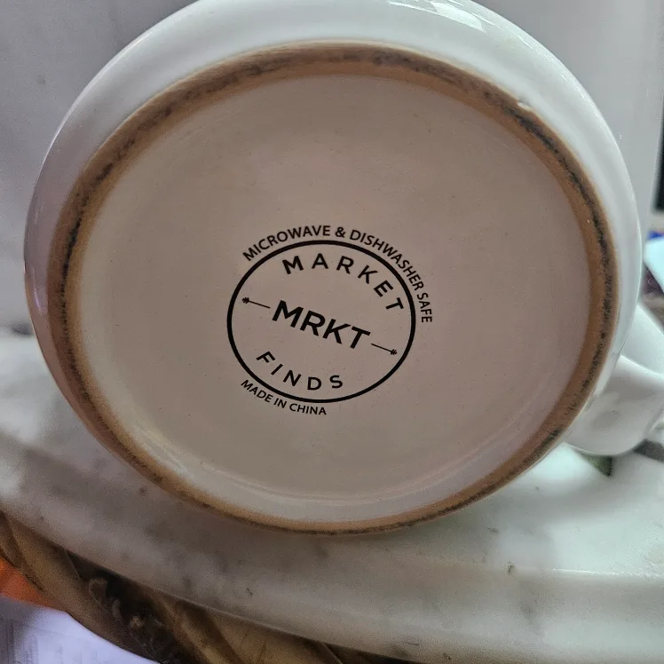 Frida Kahlo Portrait Ceramic Mug-Cap image indicator(5)