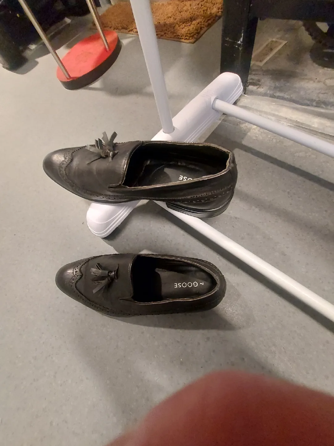 ***MEN'S LEATHER LOAFERS*** image indicator(2)