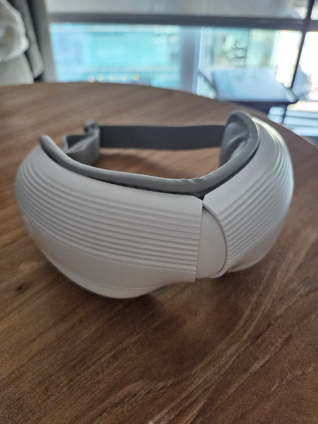 Korean Electric Eye Massager thumbnail