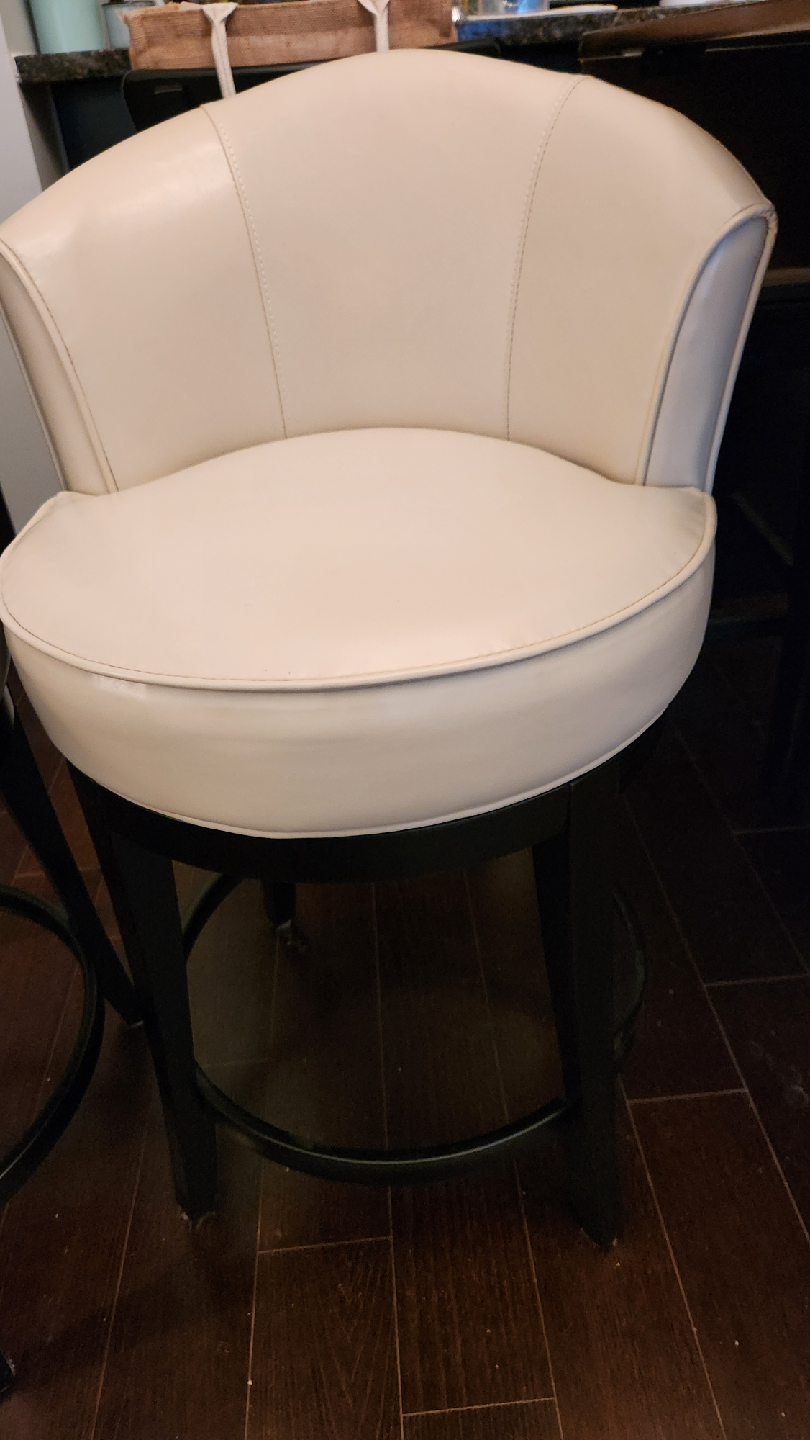 Set of 2 Cream Swivel Bar Stools