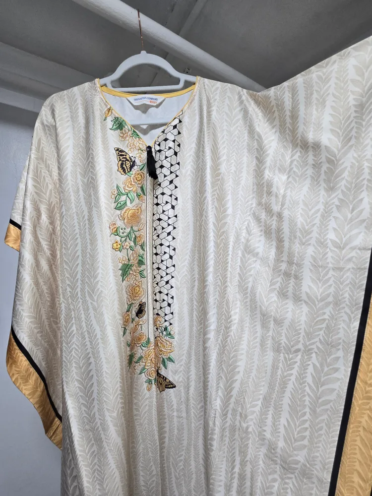 The Kaftan Company Kaftan image indicator(4)