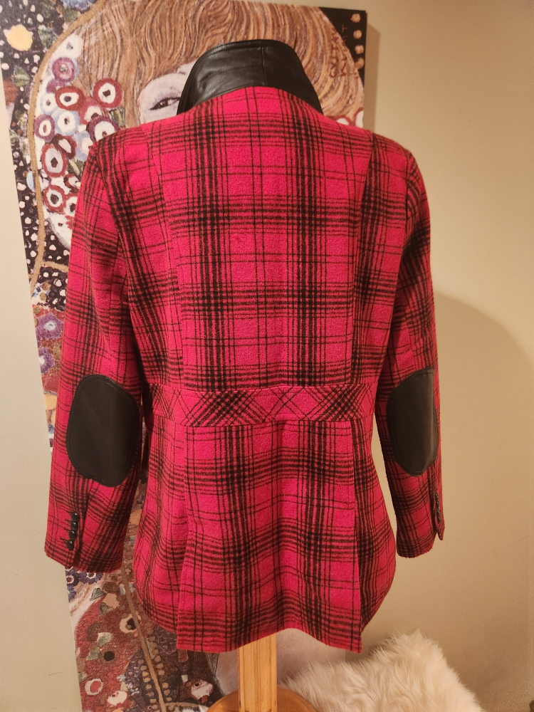 1980's bush party lumber jacket... but make it classy! - photo 2