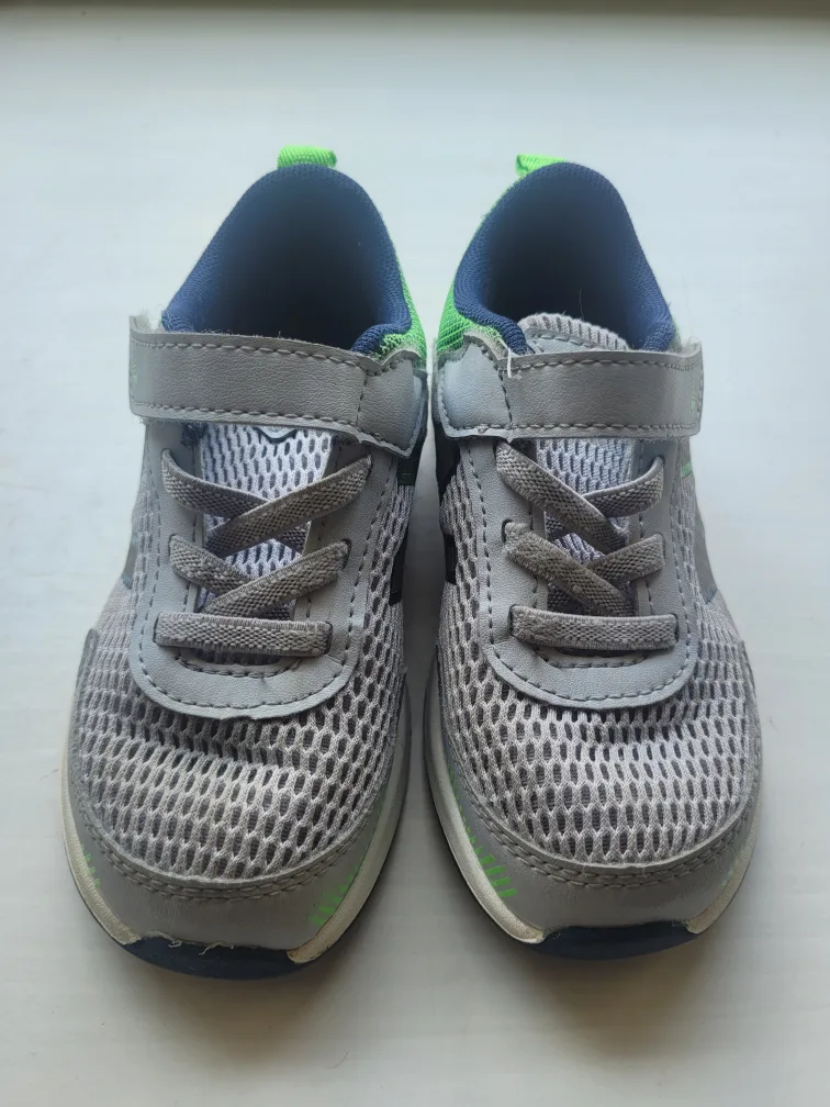 New Balance 545v1 Kids Sneakers, Size US 9 thumbnail