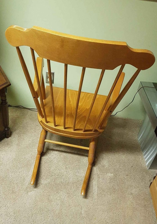 Rocking Chair - photo 3