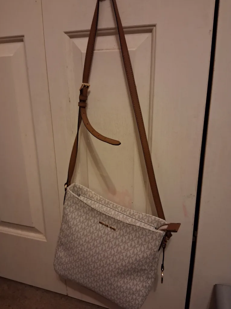 new Michael lots crossbody bag thumbnail