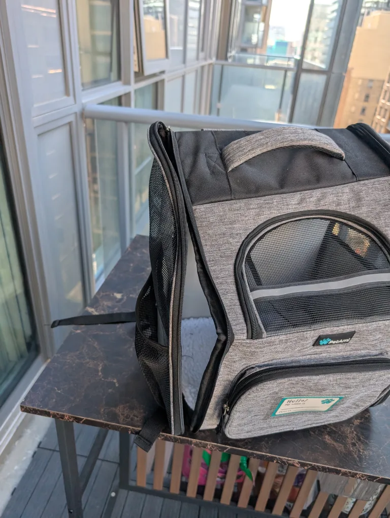 Pet Carrier Backpack - Grey image indicator(2)