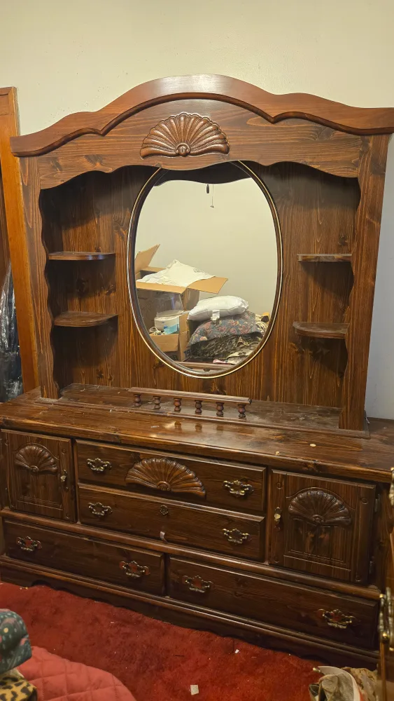 Queen size bedroom set