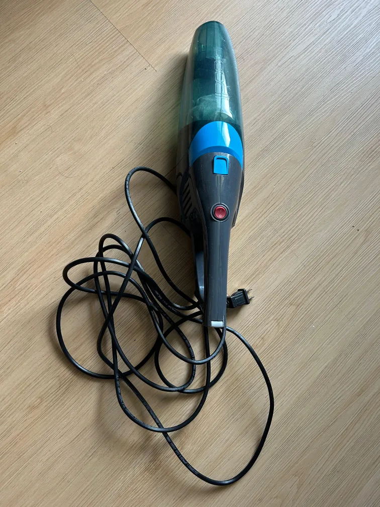 Bissell Handheld Vacuum - Blue Accent thumbnail