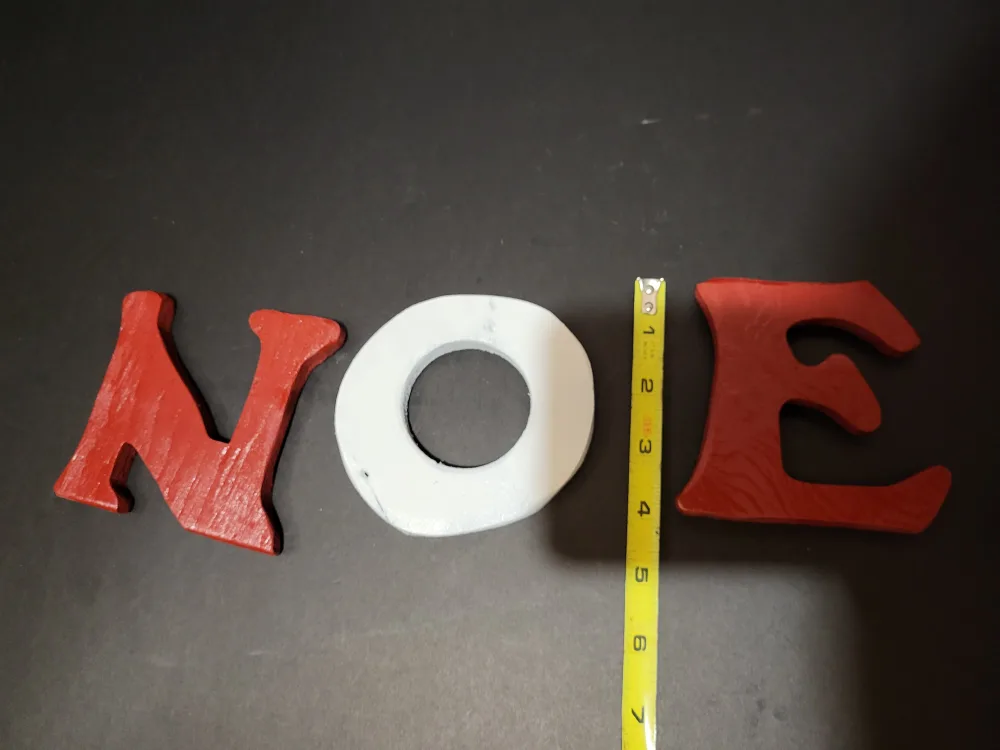Red & White 'NOEL' Wooden Letter Set image indicator(5)