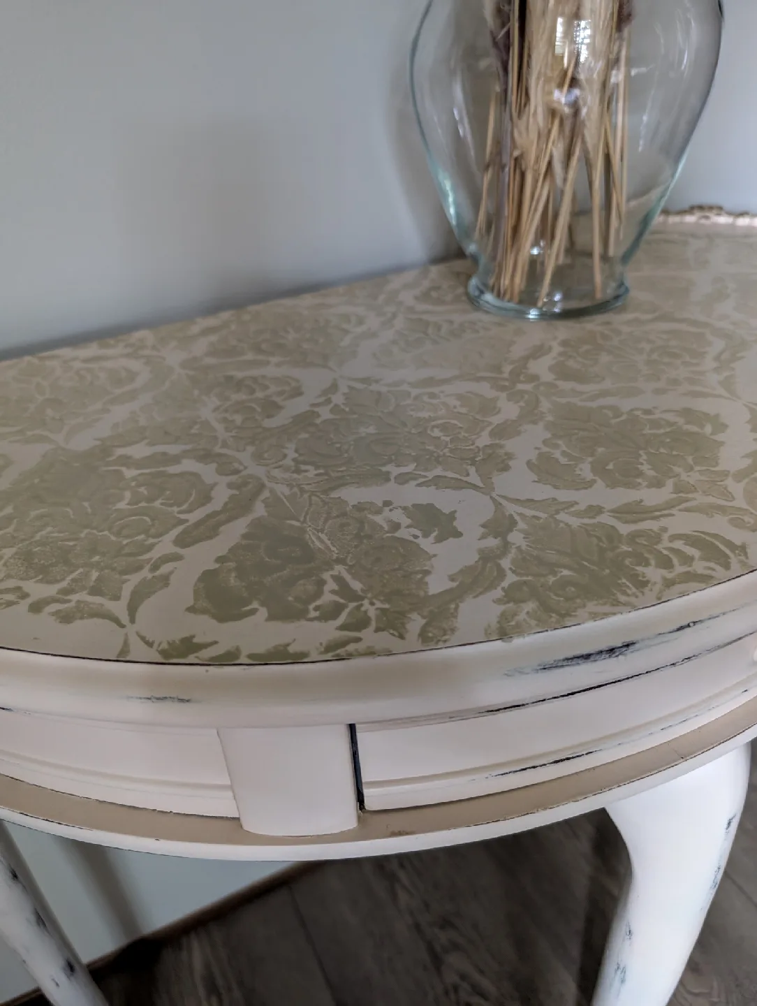 Vintage Cream Painted Accent Table image indicator(7)