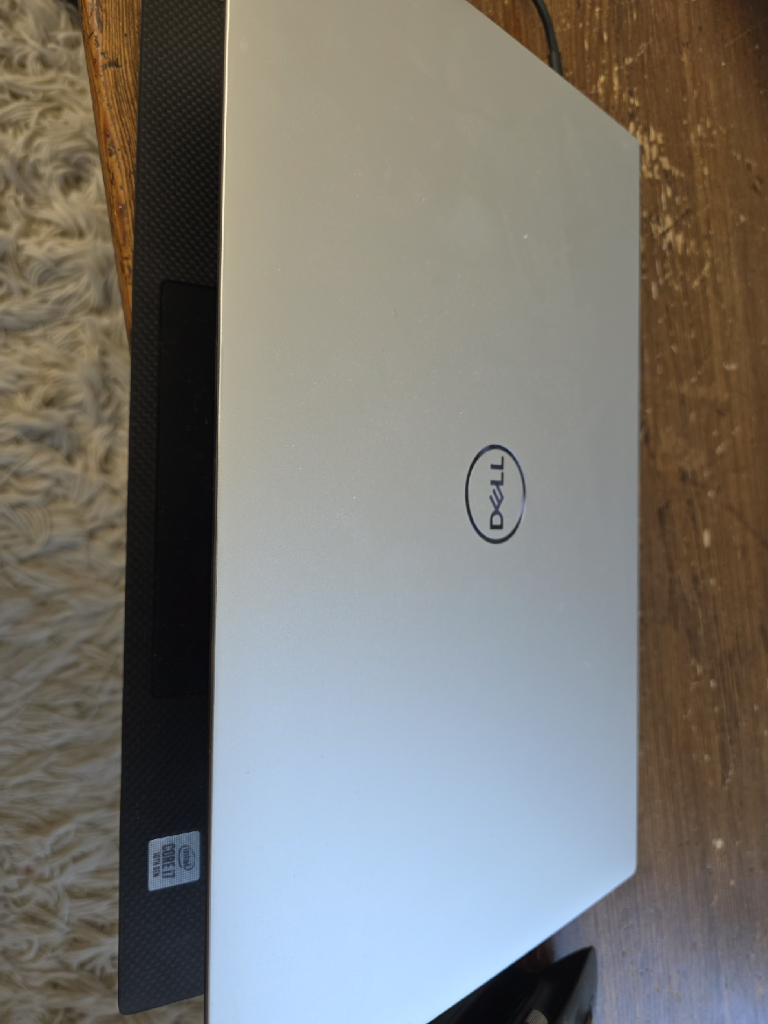 Dell XPS 15 Laptop - photo 2