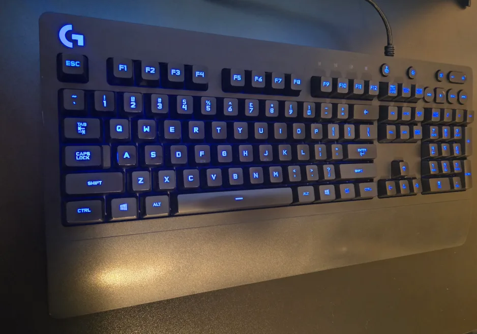 Logitech G213 Prodigy RGB Gaming Keyboard image indicator(2)