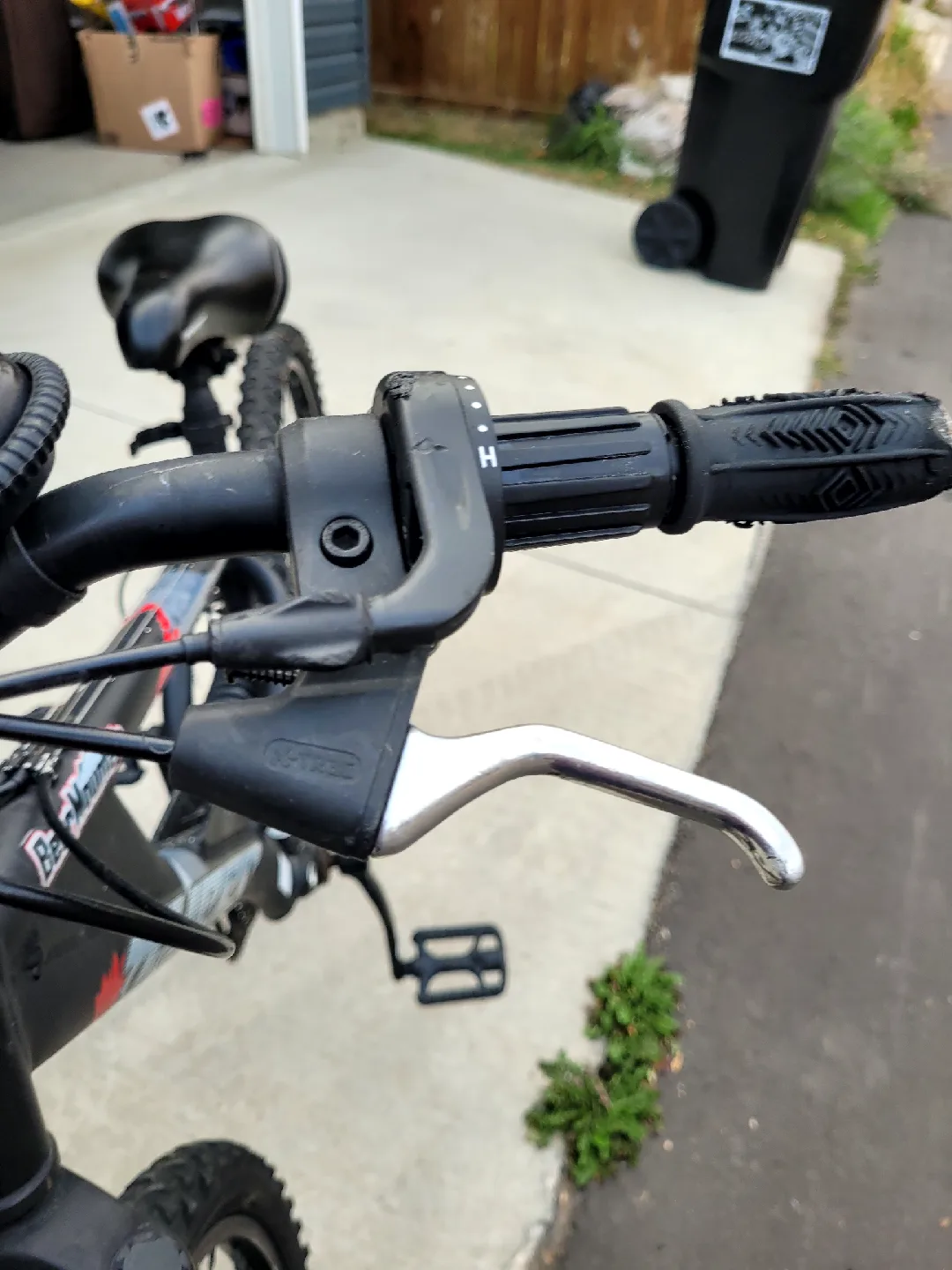 Mountain Bike - Black image indicator(7)