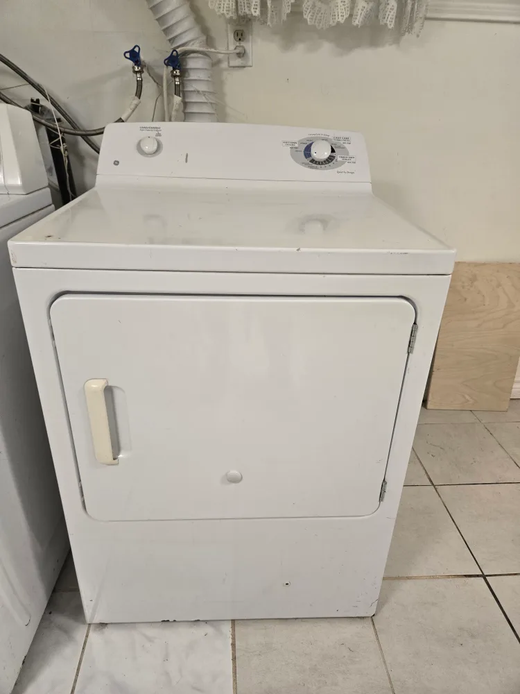 GE Dryer - White thumbnail