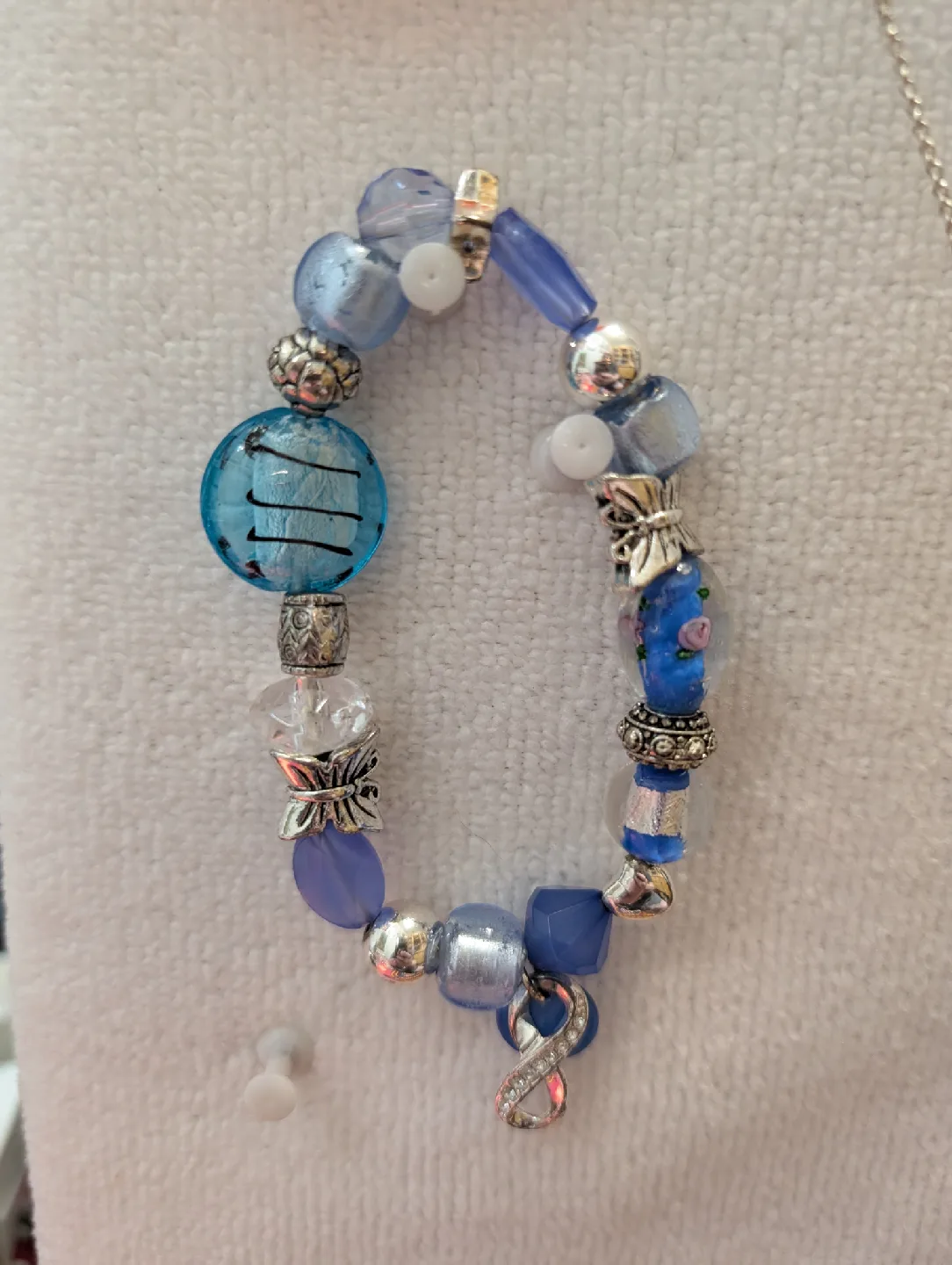 Jewellery lot - Bracelet, Necklace, Earrings, Watch image indicator(4)