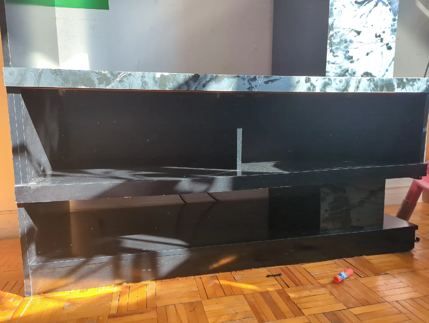 Black Marble TV Stand image indicator(2)