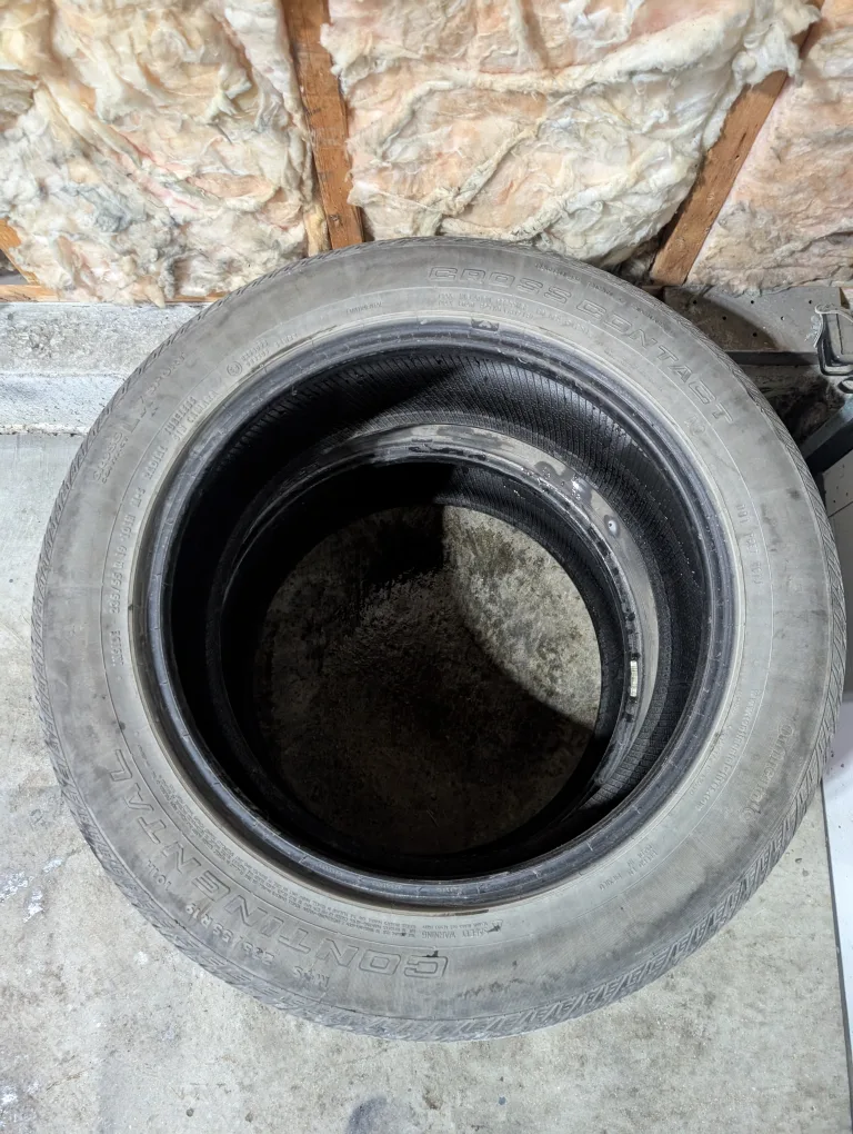 (2)-235/55R19 Continental Cross Contact All Season Tires image indicator(7)