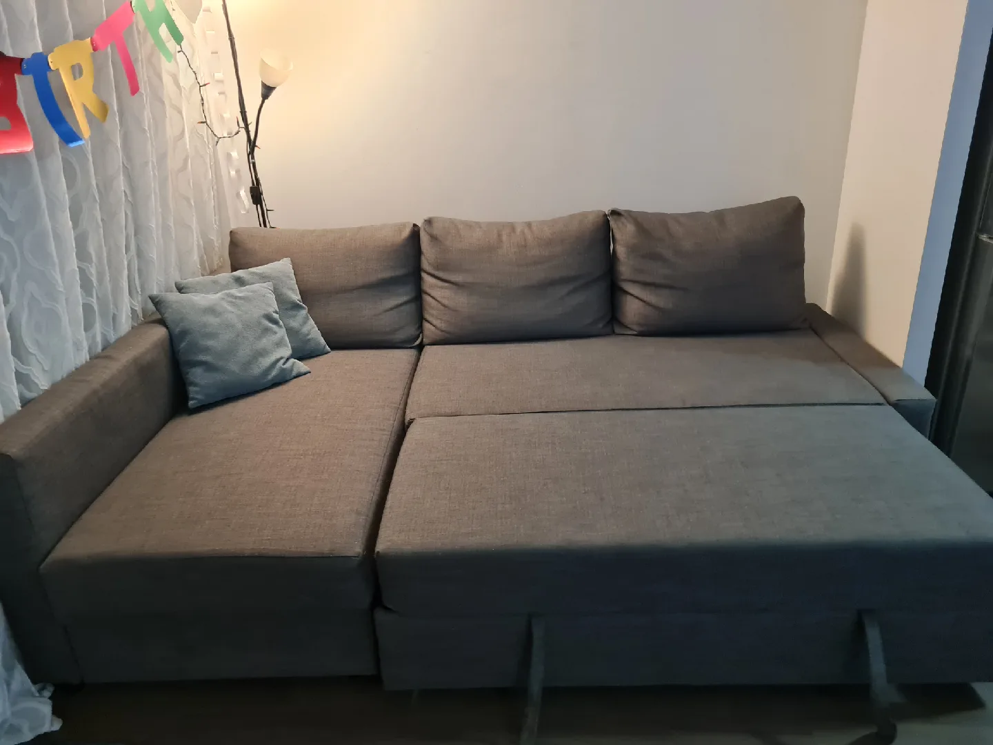 IKEA SOFA BED image indicator(3)