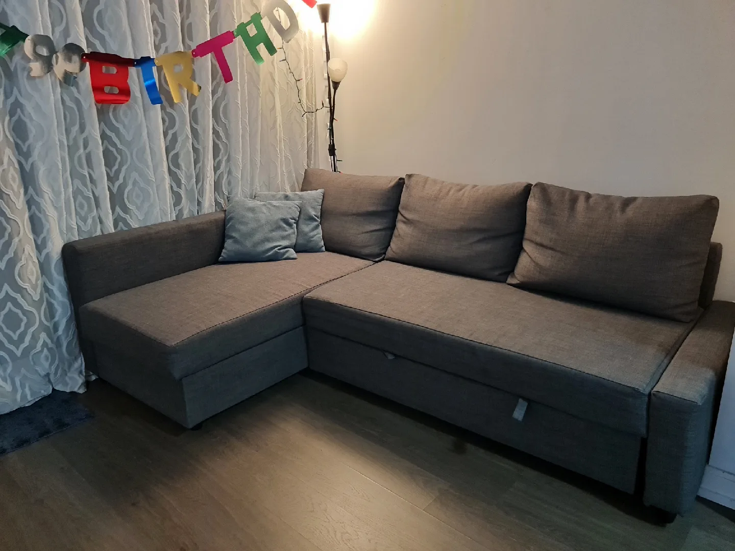 IKEA SOFA BED image indicator(9)