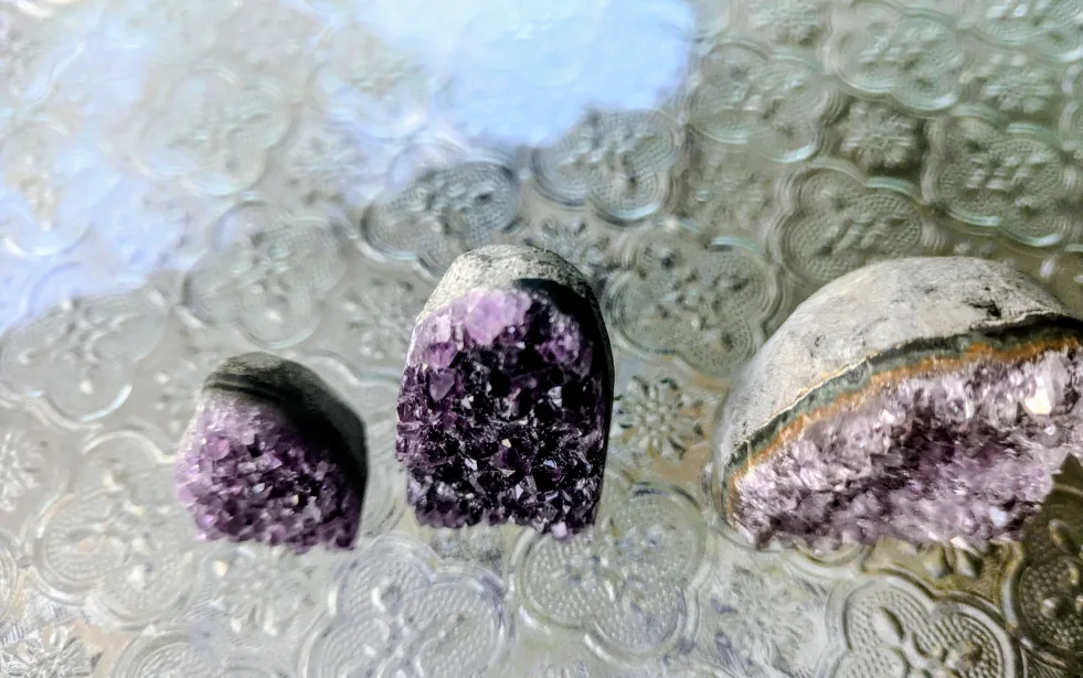 🥕 Trio Pieces Amethyst Geode Crystal Cluster image indicator(2)