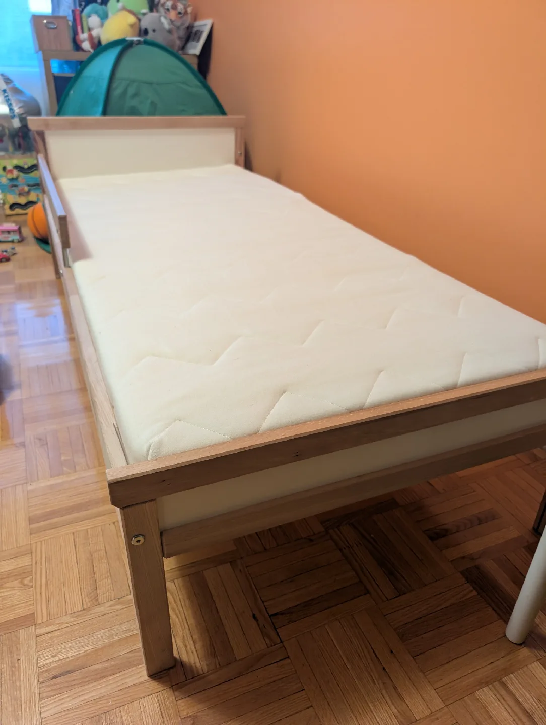 IKEA Vikare Bed Frame with Guard Rail (+ Mattress) image indicator(3)